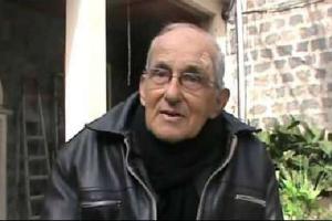 258457ab12_41531025_300