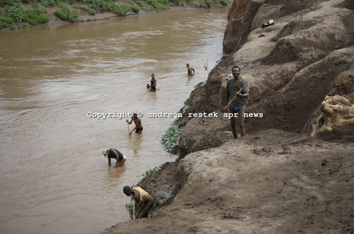 ph © Andreja Restek 