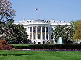 260px-WhiteHouseSouthFacade